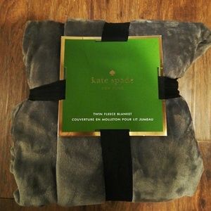 NWT Kate Spade twin fleece blanket